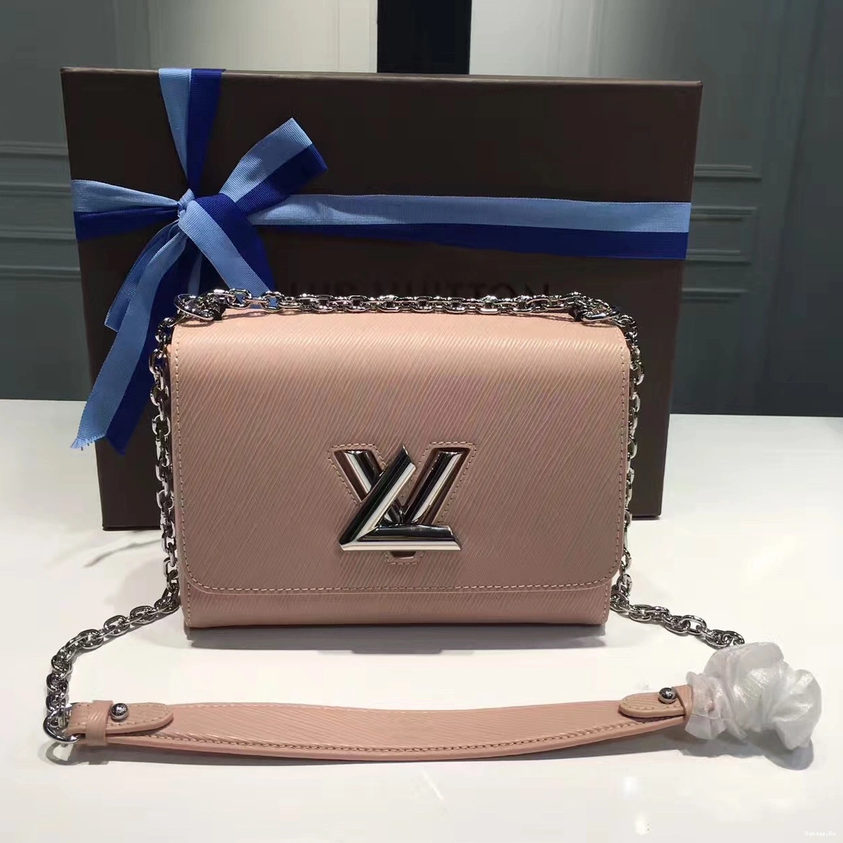 Twist Louis Vuitton 0504